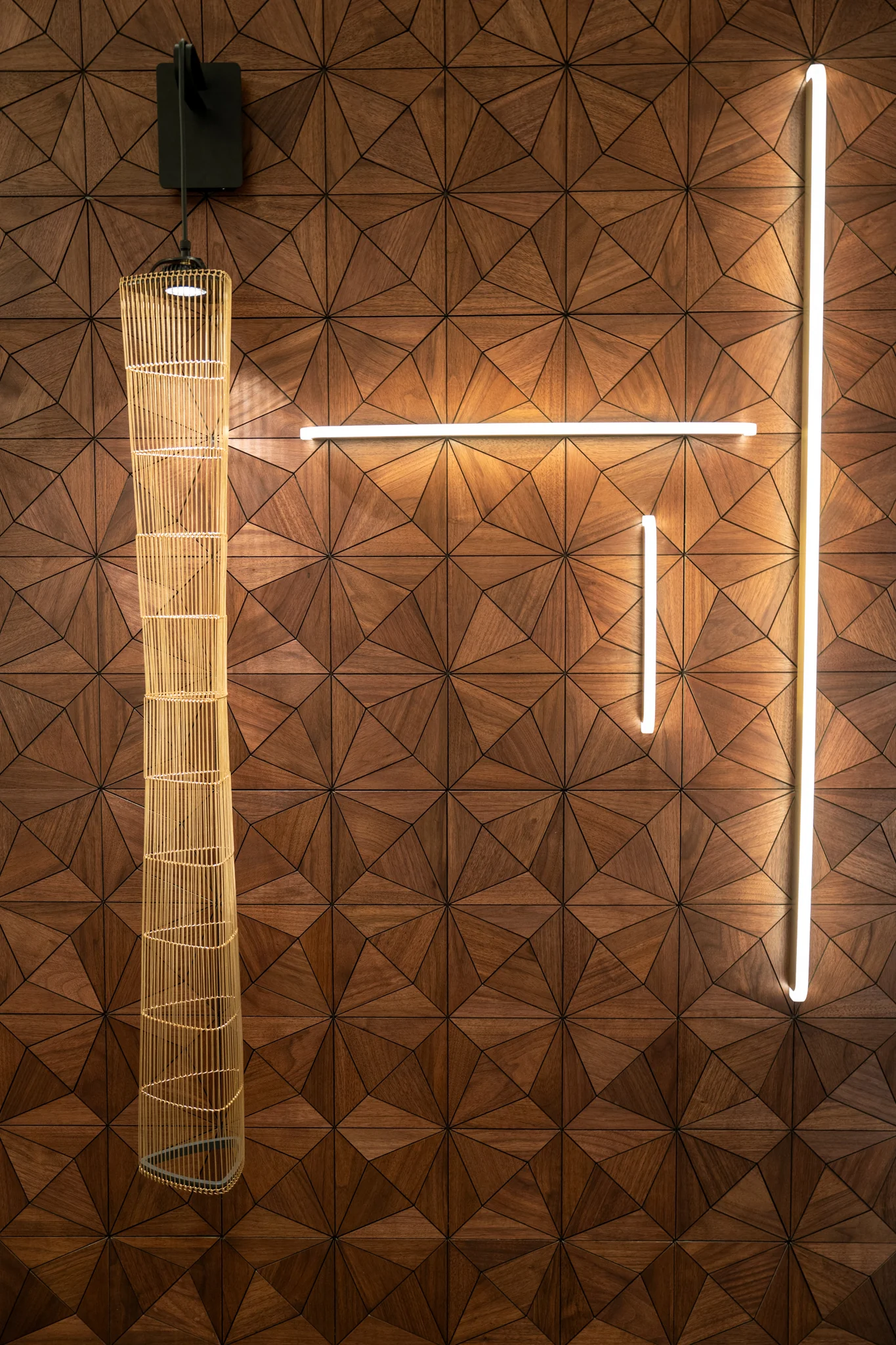 Decoratief Houten Wandpaneel | Nolan - Brown | 60×60 cm | Amerikaans Notenhout - Image 4